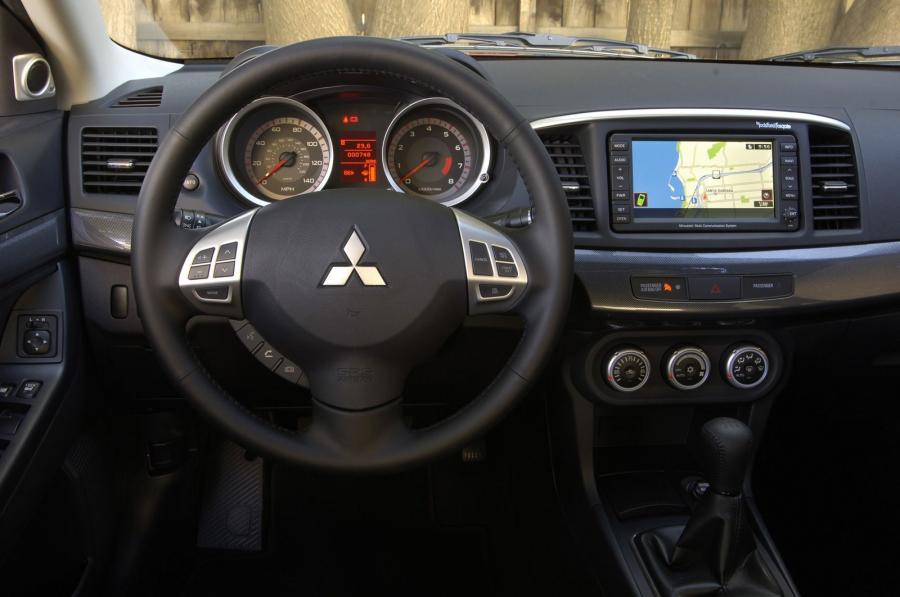  Mitsubishi Lancer 2007 года  (фото 103 из 104)